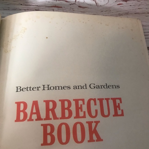 Better Homes & Gardens Barbecue Cookbook Vintage 1967 - Picture 3 of 4